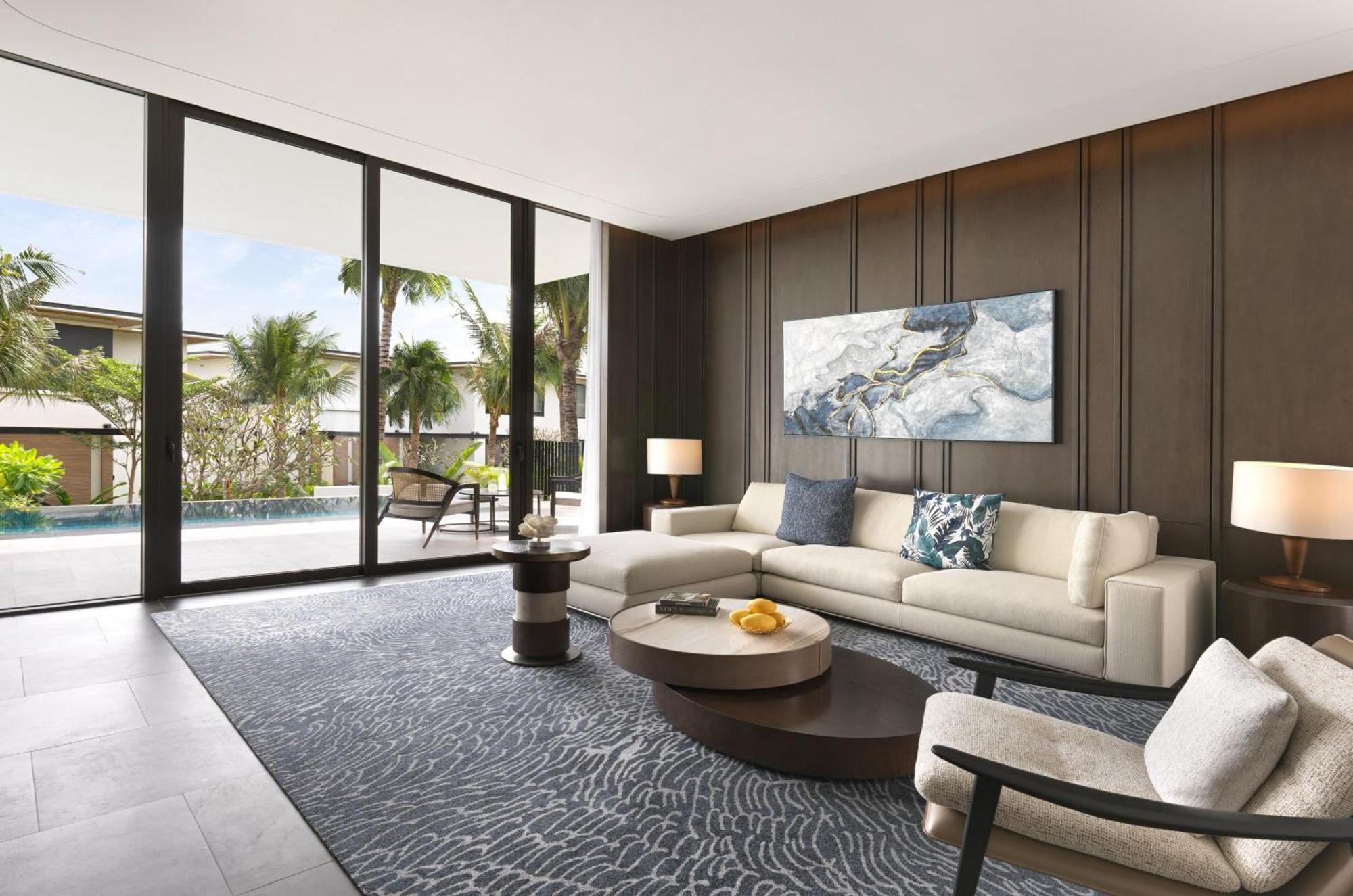 Lush Villa 3 Bedroom Pool